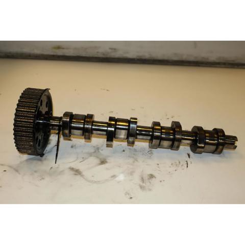 Wał rozrządu silnika 038109101AH VAG