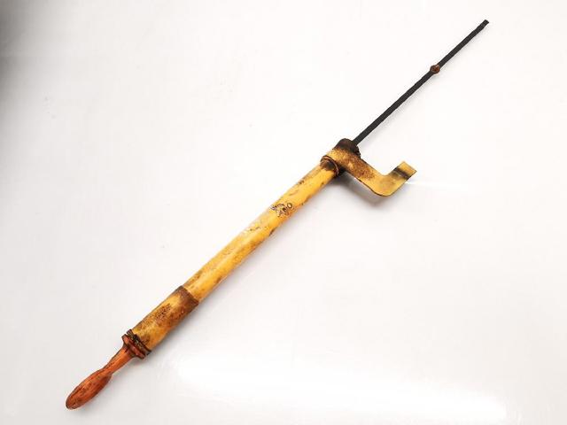 Bagnet poziomu oleju w silniku 038115611B VAG