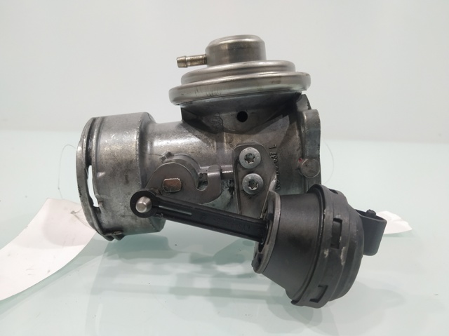 Zawór recyrkulacji spalin EGR 038129637L VAG