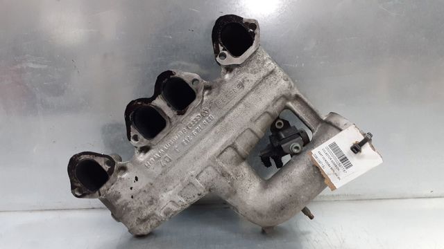 Kolektor ssący 038129713J VAG