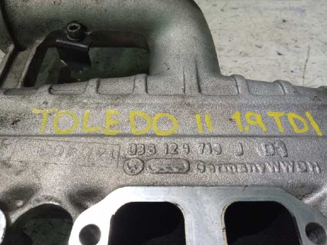 Kolektor ssący 038129713J VAG