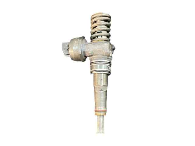 Wtryskiwacz paliwa 038130073AG VAG