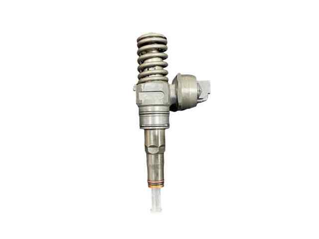 Wtryskiwacz paliwa 038130073AJ VAG