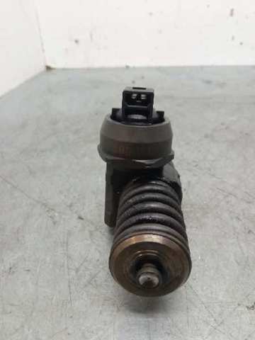 Wtryskiwacz paliwa 038130073AJ VAG