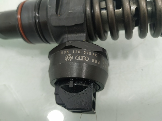 038130073AK VAG