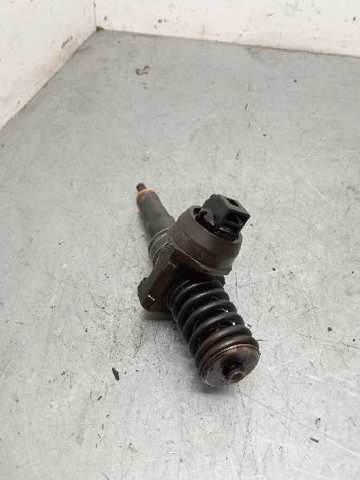 Wtryskiwacz paliwa 038130073BK VAG