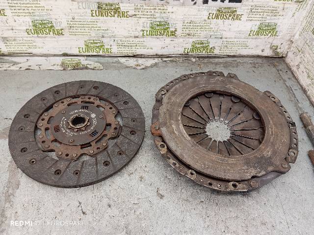 Tarcza sprzęgła 038141032G VAG