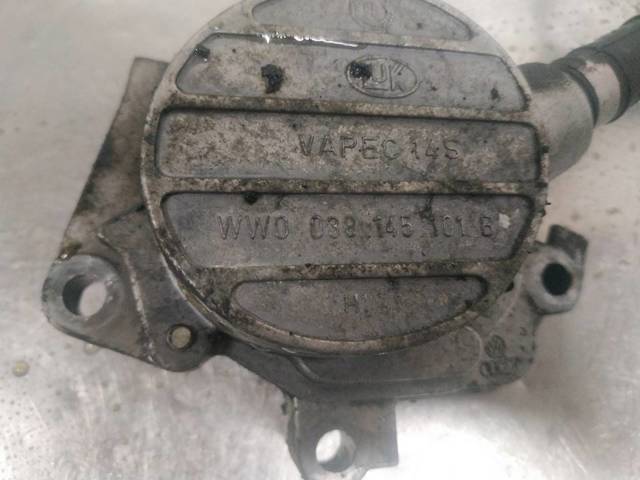 Pompa podciśnienia 038145101B VAG