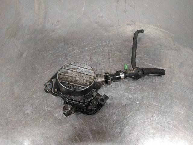 Pompa podciśnienia 038145101B VAG