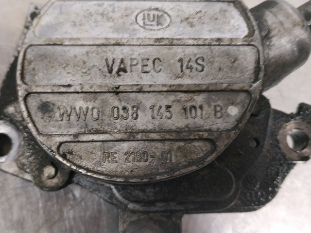 Pompa podciśnienia 038145101B VAG