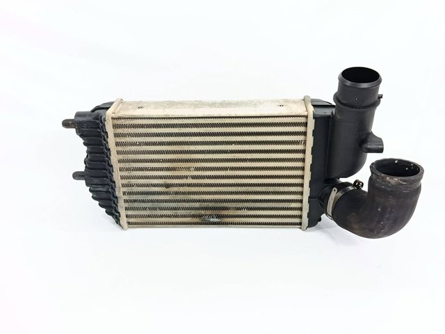 Chłodnica intercoolera 0384G8 PEUGEOT