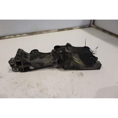 Wspornik alternatora Seat Toledo 3 5P2