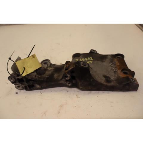 Wspornik alternatora Seat Toledo 3 5P2