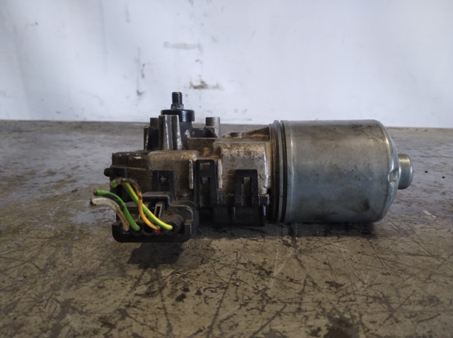 Silniczek wycieraczki szyby przedniej 0390241700 PEUGEOT