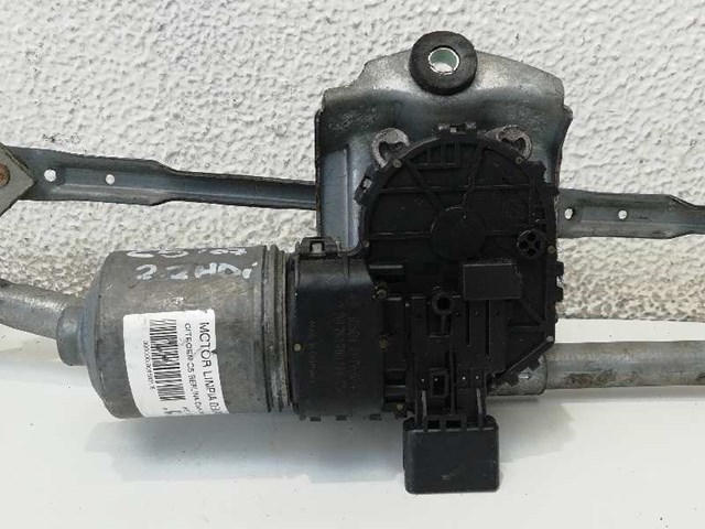 Silniczek wycieraczki szyby przedniej 0390241700 PEUGEOT