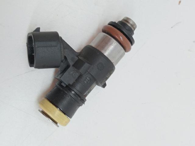 Wtryskiwacz paliwa 03C906039B VAG