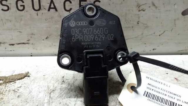 Czujnik poziomu oleju silnikowego  03C907660G VAG