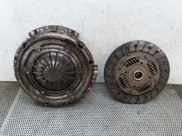 Tarcza sprzęgła 03D141031AX VAG