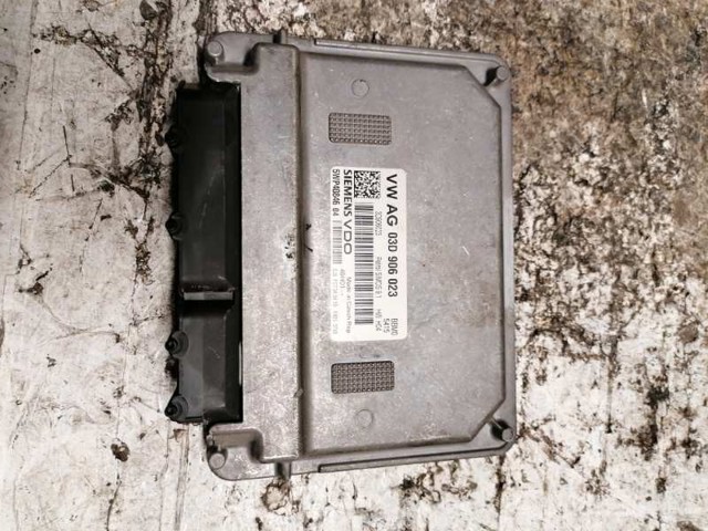 Sterownik silnika 03D906023 VAG