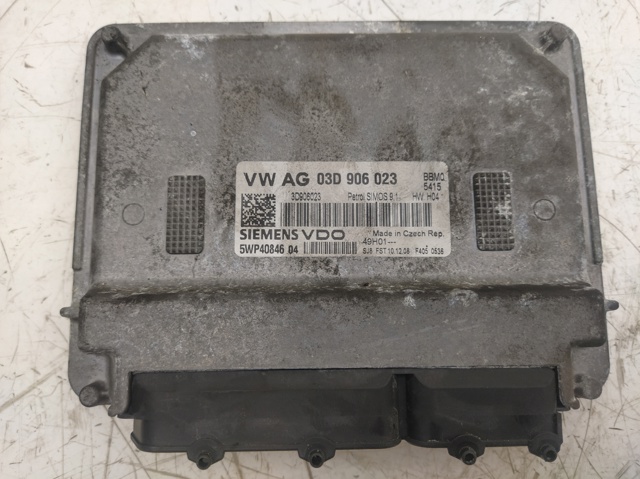 Sterownik silnika 03D906023 VAG