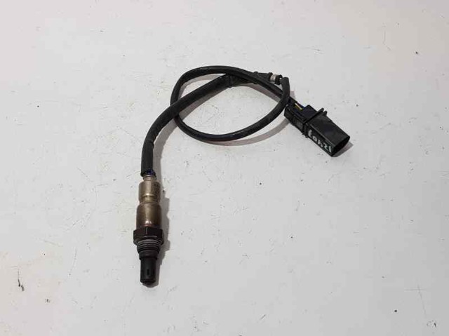 Sonda lambda czujnik tlenu przed katalizatorem 03F906262B VAG