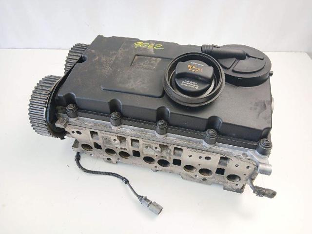 Głowica cylindrów 03G103373 VAG