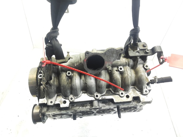 Głowica cylindrów 03G103373A MITSUBISHI