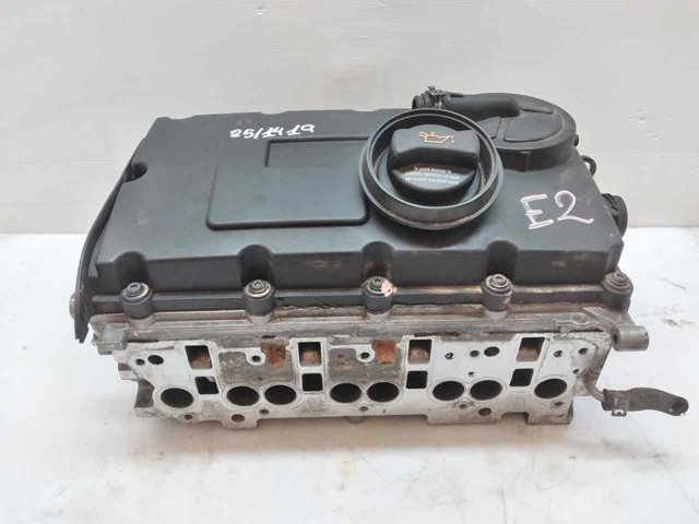 Głowica cylindrów 03G103373A VAG