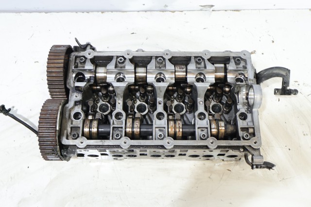 Głowica cylindrów 03G103373A VAG