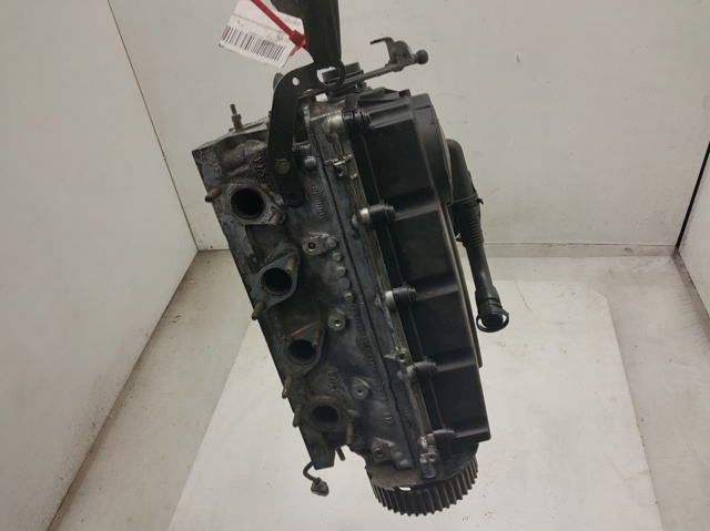 Głowica cylindrów 03G103373A VAG