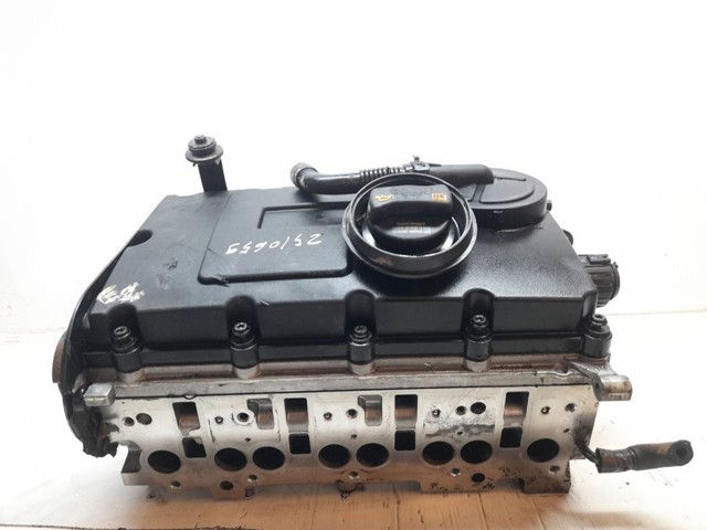 Głowica cylindrów 03G103373A VAG