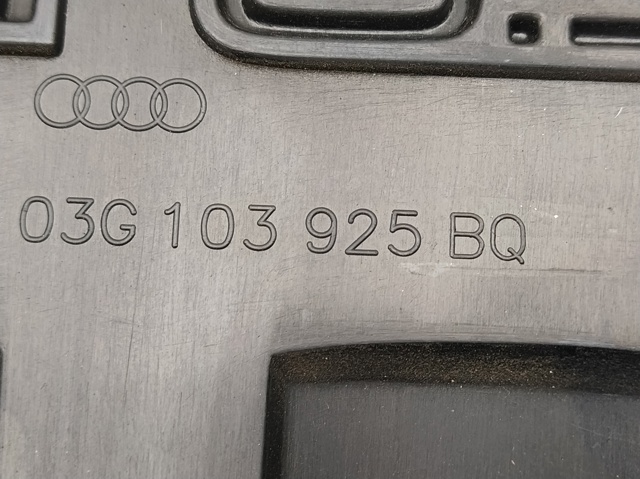 Pokrywa silnika dekoracyjna Audi A3 8P1