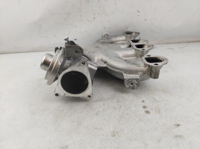 Kolektor ssący 03G129713 VAG