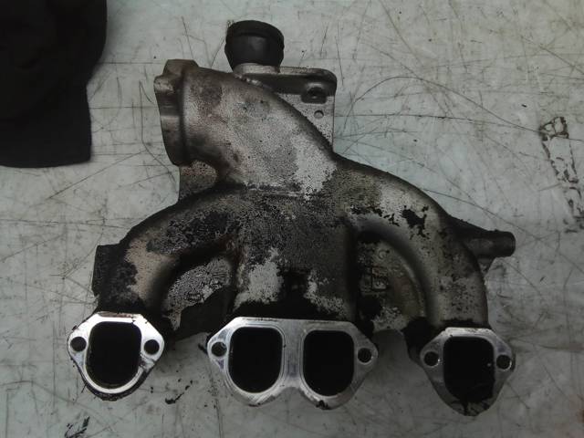 Kolektor ssący 03G129713 VAG