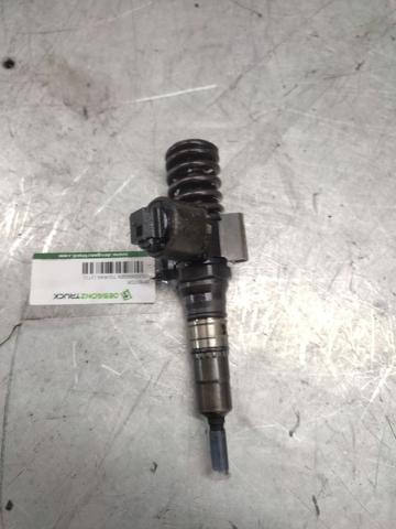 Wtryskiwacz paliwa 03G130073G VAG