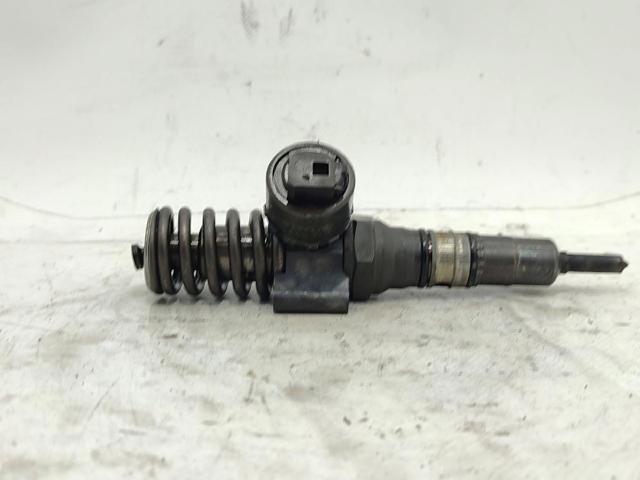 Wtryskiwacz paliwa 03G130073GX VAG