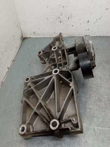 Wspornik alternatora 03G903143A VAG