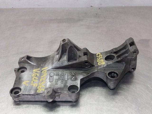 Wspornik alternatora 03G903143A VAG