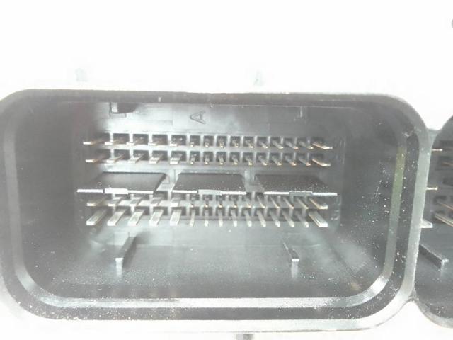 Sterownik silnika Audi A6 4F5