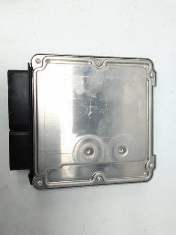 Sterownik silnika Audi A6 4F5