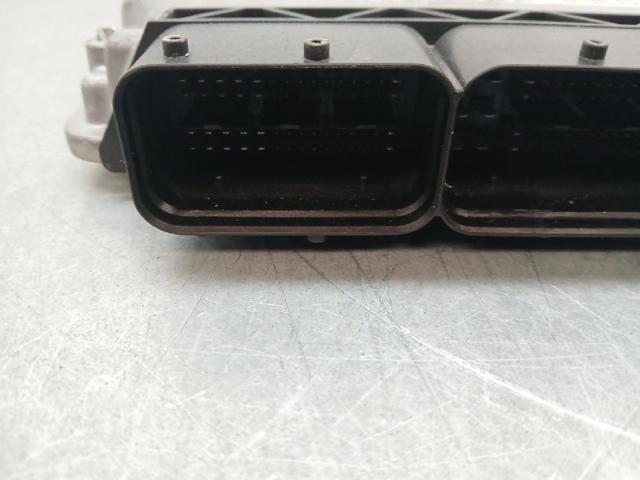 Sterownik silnika Audi A6 4F5