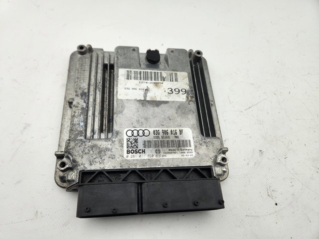 Sterownik silnika do Audi A6 4F2