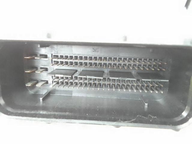 Sterownik silnika Audi A6 4F5