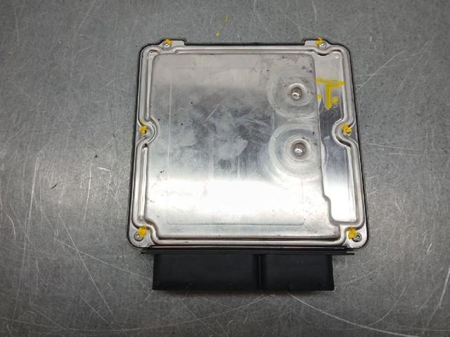 Sterownik silnika Audi A6 4F5