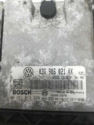 Sterownik silnika 03G906021KK VAG