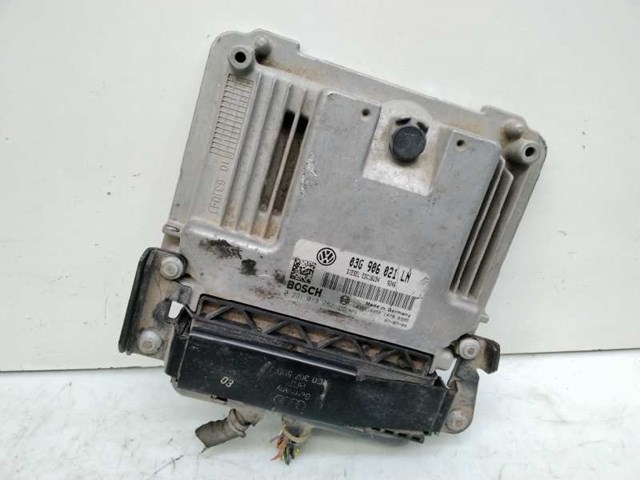 Sterownik silnika 03G906021LN VAG