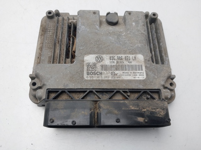 Sterownik silnika 03G906021LN VAG