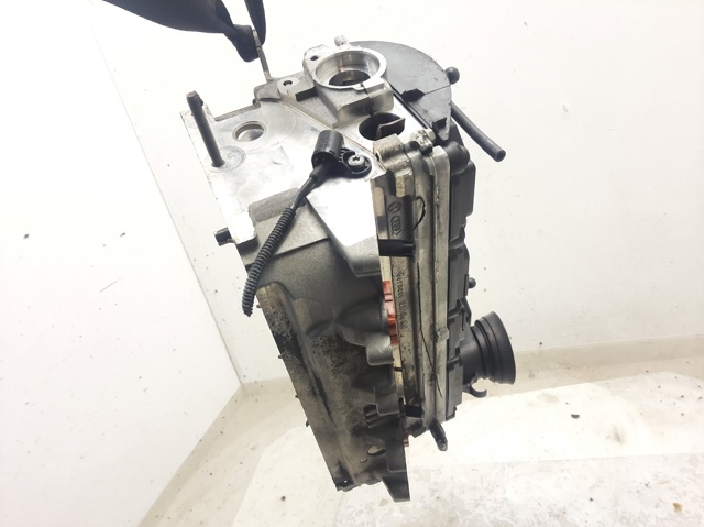 Głowica cylindrów 03L103373A VAG