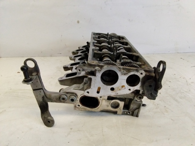 Głowica cylindrów Skoda Yeti 5L, 5L1, 5L2, 5L6, 5L7