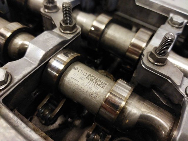 Głowica cylindrów Skoda Yeti 5L, 5L1, 5L2, 5L6, 5L7